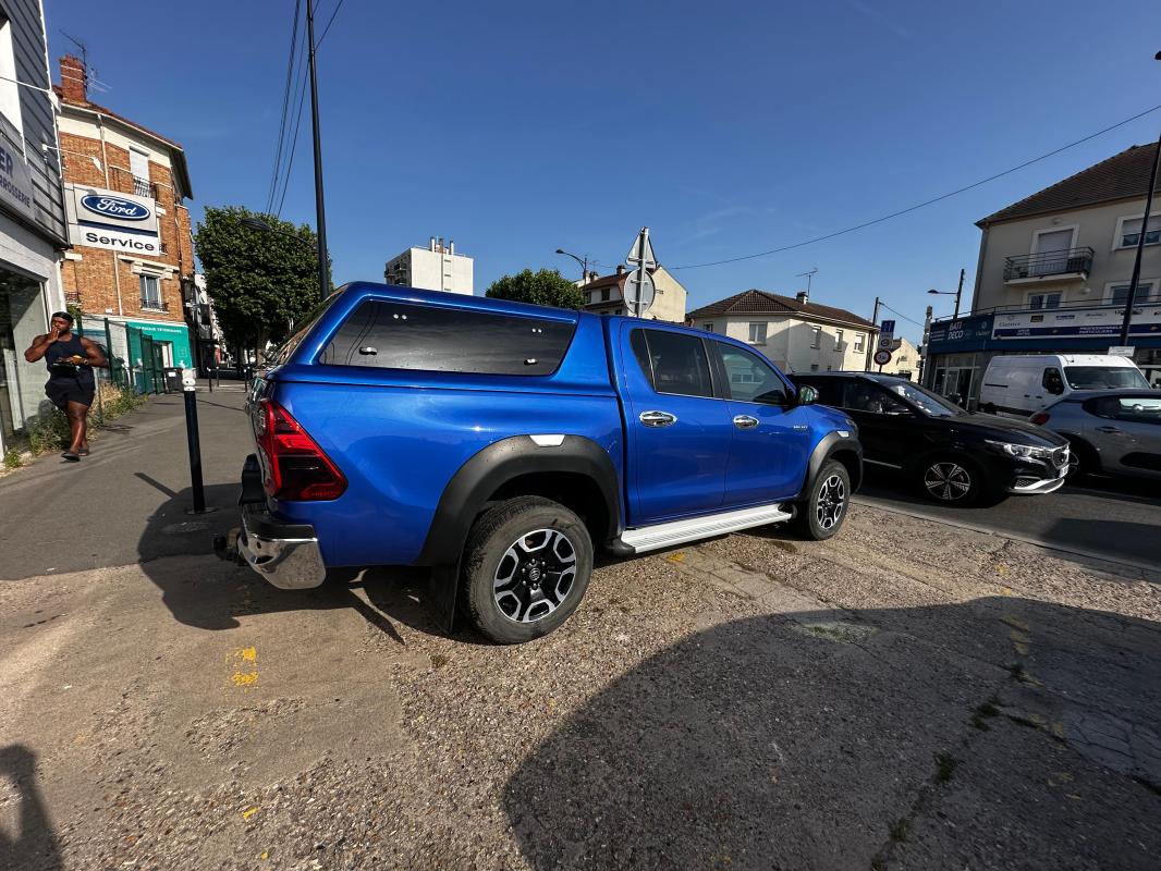 Toyota Hilux - IV 4WD 2.4 D-4D 150 DOUBLE CABINE