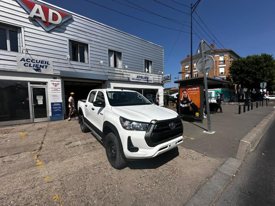Toyota Hilux - IV 4WD 2.4 D-4D 150 DOUBLE CABINE