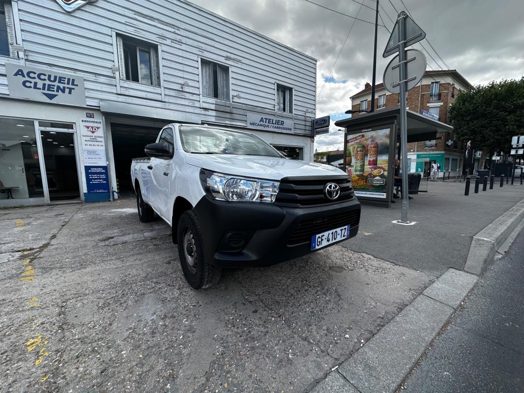 Toyota Hilux - IV 4WD 2.4 D-4D 150 SIMPLE CAB 4X4