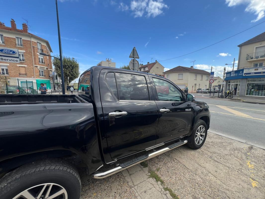 Toyota Hilux - IV 4WD 2.4 D-4D 150 DOUBLE CABINE