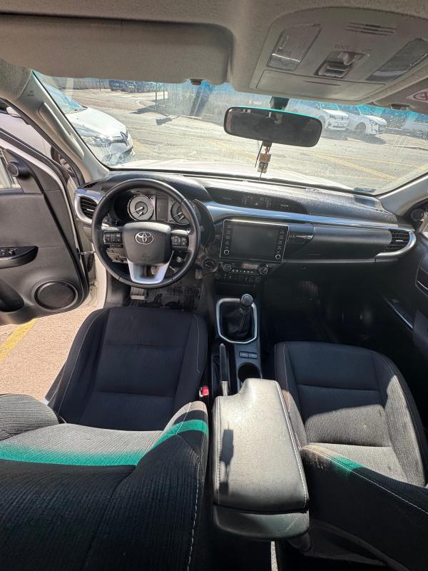 Toyota Hilux - IV 4WD 2.4 D-4D 150 DOUBLE CABINE