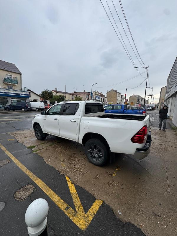 Toyota Hilux - IV 4WD 2.4 D-4D 150 DOUBLE CABINE