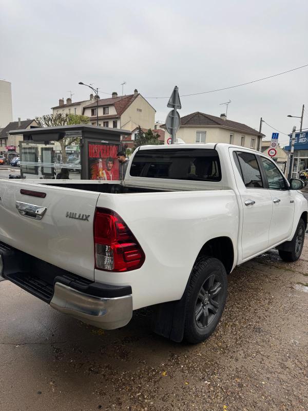 Toyota Hilux - IV 4WD 2.4 D-4D 150 DOUBLE CABINE