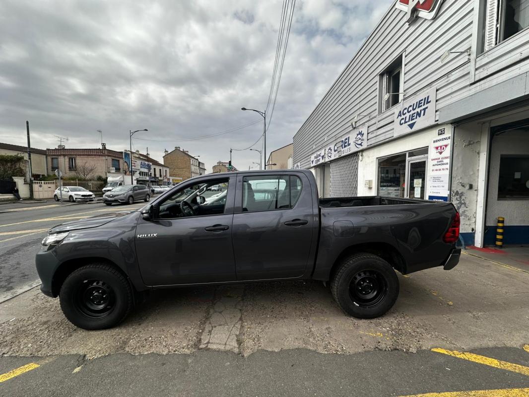 Toyota Hilux - IV 4WD 2.4 D-4D 150 DOUBLE CABINE