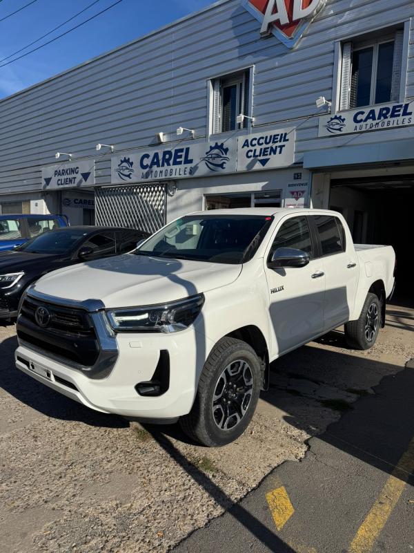 Toyota Hilux - IV 4WD 2.8 D-4D 204 DOUBLE CABINE EXECUTIF