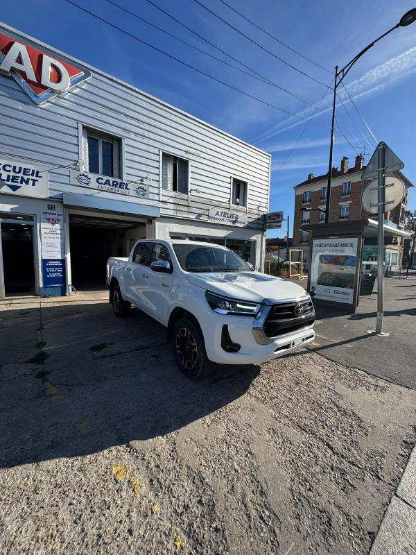 Toyota Hilux - IV 4WD 2.8 D-4D 204 DOUBLE CABINE EXECUTIF