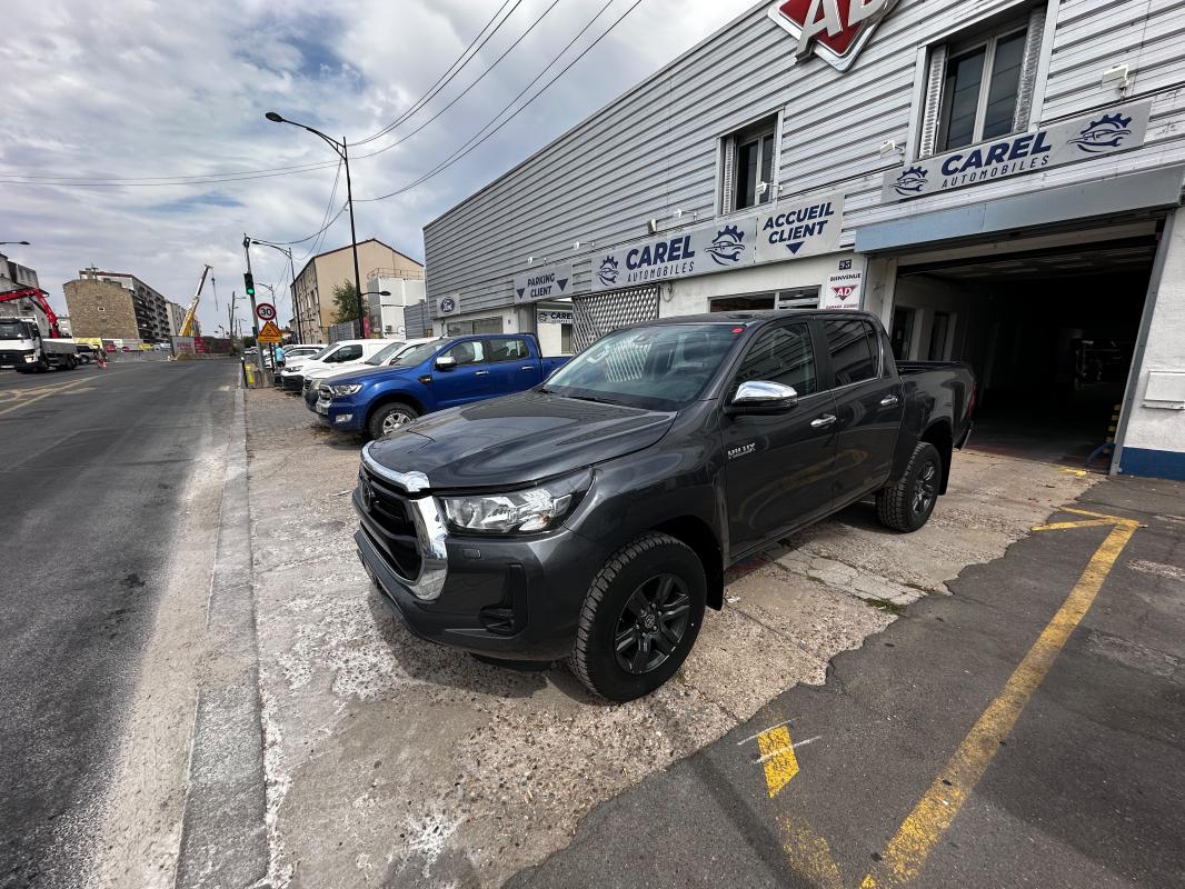 TOYOTA HILUX - IV 4WD 2.4 D-4D 150 DOUBLE CABINE (2026)
